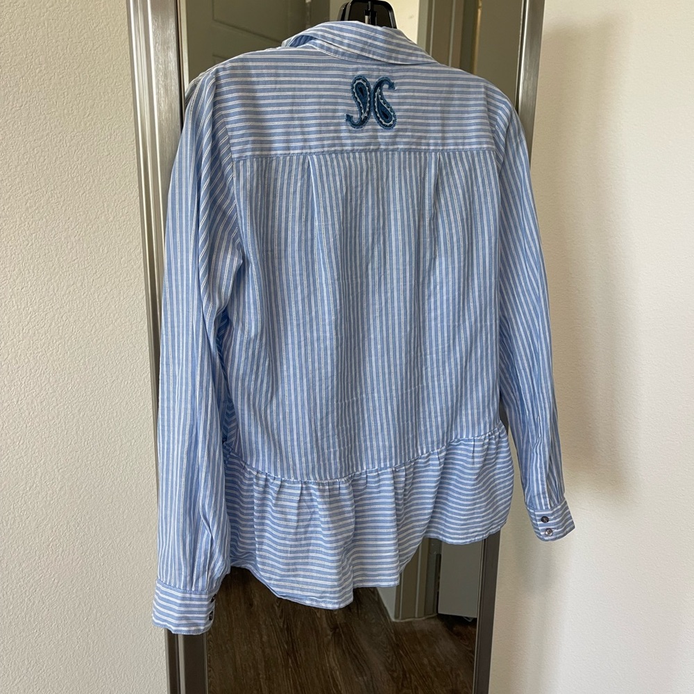 Button Down Shirt - Picture 3 of 4